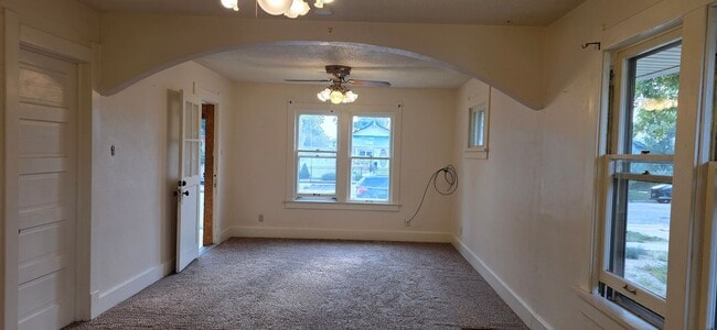 2713 Maxwell Ave in Cheyenne, WY - Building Photo - Building Photo
