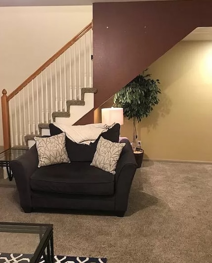 property at 1643 SW Mission Rd