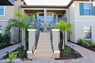9373 Pocida Ct-Unit -#203 in Naples, FL - Building Photo - Building Photo
