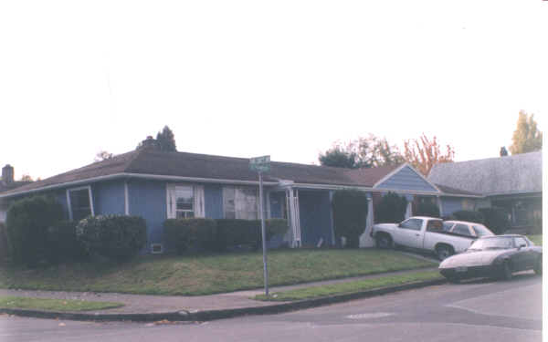 3315-3325 SE 53rd Ave in Portland, OR - Building Photo - Building Photo