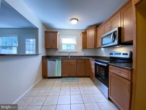 366 Bala Terrace E in West Chester, PA - Building Photo - Building Photo