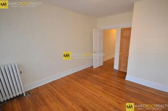 200 Kelton St, Unit Kelton St in Boston, MA - Building Photo - Building Photo