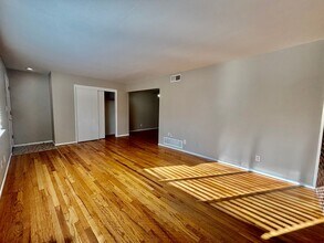 3330-3368-3368 Charlotte St in Kansas City, MO - Building Photo - Building Photo