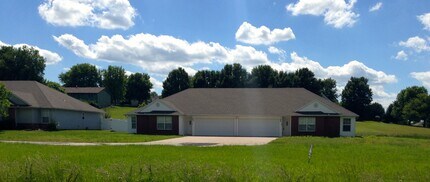2030 South Country Club Drive in Joplin, MO - Building Photo - Building Photo