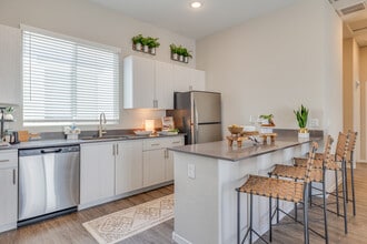 Abode At Litchfield Park in Litchfield Park, AZ - Building Photo - Interior Photo