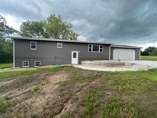 property at 3500 Appleyard Rd