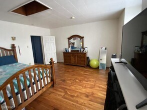 2228 Sarah St, Unit 3 in Pittsburgh, PA - Building Photo - Building Photo