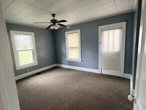 379 2nd Ave in Bridgeville, PA - Building Photo - Building Photo