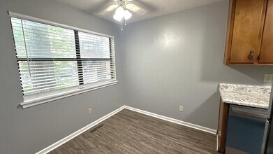 3735 Donovan Dr in Tallahassee, FL - Building Photo - Building Photo