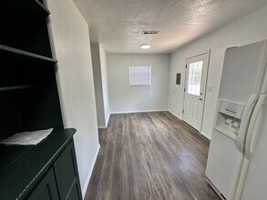 2700 Yorkshire Ave in Moore, OK - Building Photo - Building Photo