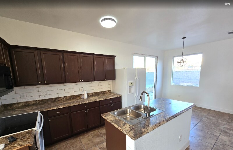 5117 S 15th Pl in Phoenix, AZ - Foto de edificio