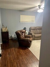 5705 Twineing St in Dallas, TX - Building Photo - Building Photo