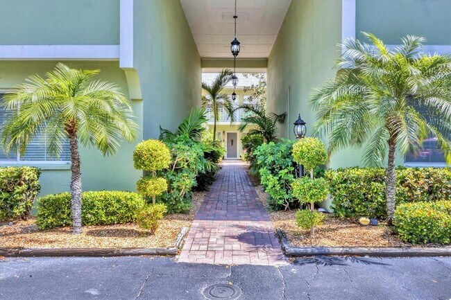 445 S Palm Ave in Sarasota, FL - Building Photo - Building Photo