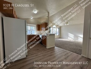 9328 W Carousel St in Boise, ID - Building Photo - Building Photo