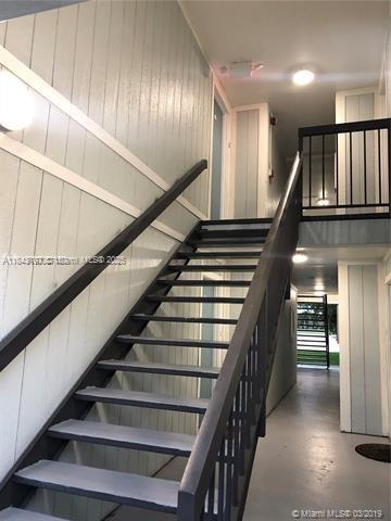 9719 Hammocks Blvd in Miami, FL - Building Photo - Building Photo