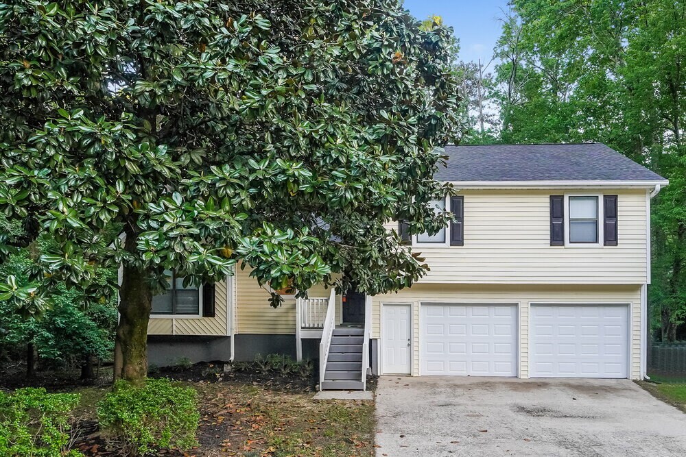 3035 Sumit Wood Dr NW in Kennesaw, GA - Building Photo