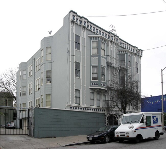 625 Shrader St in San Francisco, CA - Building Photo - Building Photo