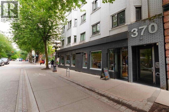 370 Carrall St in Vancouver, BC - Building Photo - Building Photo