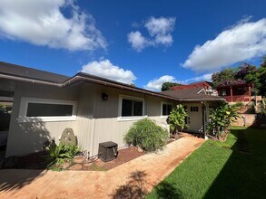 94-579-579 Kupuna Loop in Waipahu, HI - Building Photo - Building Photo