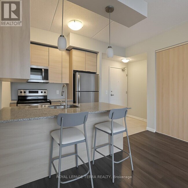 318 Spruce St in Waterloo, ON - Building Photo - Building Photo