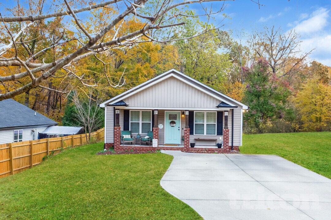 340 Belvedere Dr NW in Concord, NC - Foto de edificio