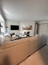 487 Carroll Ave in St. Paul, MN - Building Photo - Building Photo