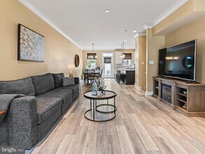13053 Martz St in Clarksburg, MD - Building Photo - Building Photo