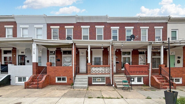 property at 439 N Robinson St