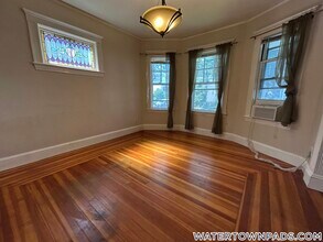 11 Fairfield St in Watertown, MA - Building Photo - Building Photo