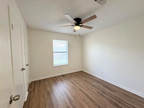 6207-6207 Sandlin Ave in Texarkana, TX - Building Photo - Building Photo
