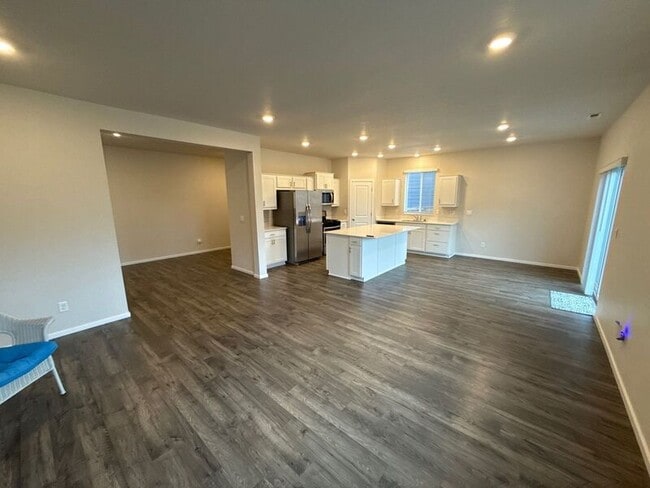 property at 4770 Daiquiri Ave NE