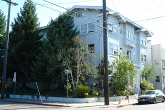 2327 Prince St in Berkeley, CA - Building Photo - Building Photo