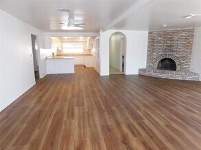 2077 Whitewater Dr in Bullhead City, AZ - Building Photo - Building Photo