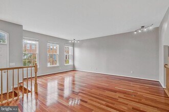 2504 Woodrow Wilson Dr in Herndon, VA - Building Photo - Building Photo