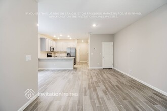 1227 Coastal Mdw Trl in Jacksonville, FL - Building Photo - Building Photo