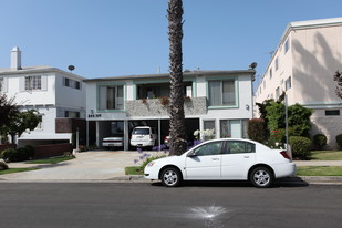 844 5th St, steps to Montana Ave in Santa Monica, CA - Building Photo
