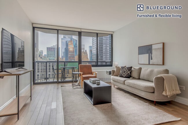 235 W 48th St