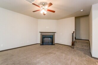581 Sweet Ashley Way in Loganville, GA - Building Photo - Building Photo