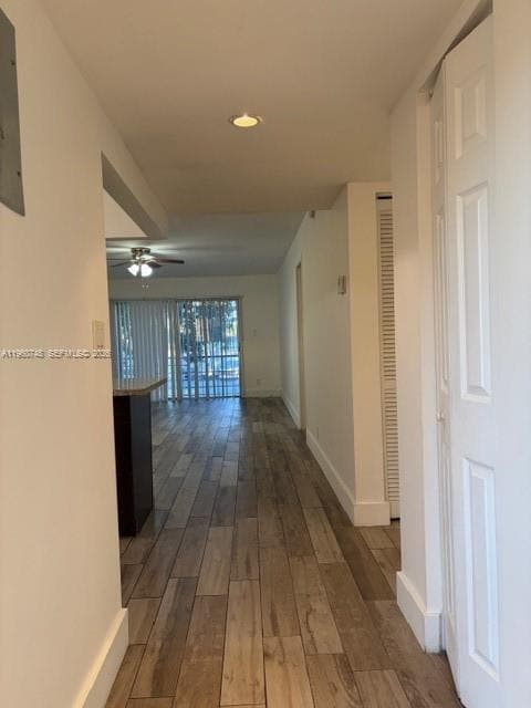 5510 N Lakewood Cir in Margate, FL - Building Photo - Building Photo