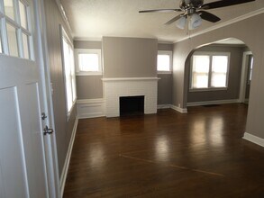 814 E 23rd Ave in North Kansas City, MO - Building Photo - Building Photo