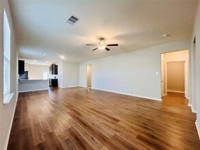 401 Liberty Meadows Dr in Liberty Hill, TX - Building Photo - Building Photo