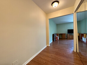 2600 Windsor Mall in Park Ridge, IL - Building Photo - Building Photo