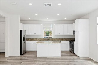 7921 Griffith Peak St in Riverside, CA - Building Photo - Building Photo