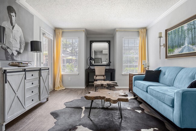 Wimbledon Oaks in Arlington, TX - Foto de edificio - Building Photo