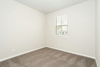 48440 Fox Hollow Blvd in Hammond, LA - Building Photo - Building Photo