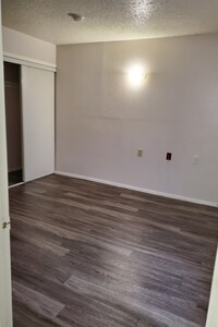 Pecan Hill Apartments in San Antonio, TX - Building Photo - Building Photo