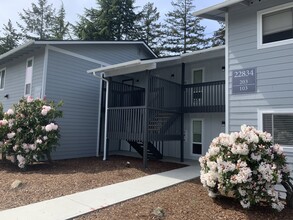 Silverwood Park in Des Moines, WA - Foto de edificio - Building Photo