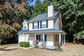 760 Glenshire Ct in Riverdale, GA - Building Photo - Building Photo