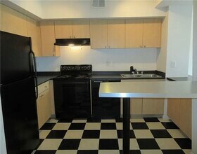 2331 W Horatio St in Tampa, FL - Foto de edificio - Building Photo