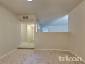 1349 W Morrow Dr in Phoenix, AZ - Building Photo - Building Photo